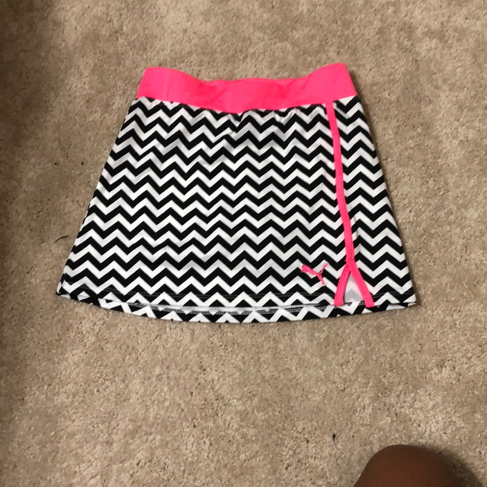 Slit athletic skirt